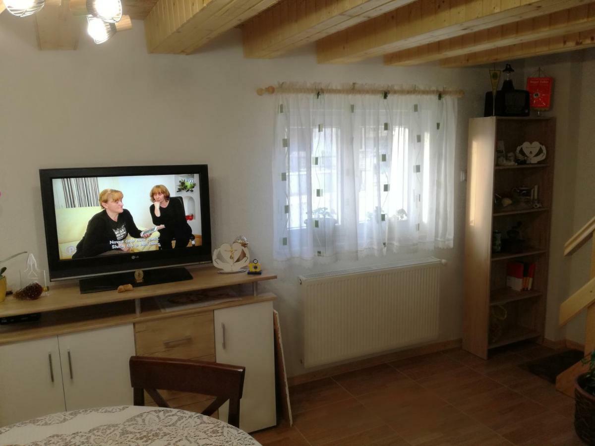 Апартаменты Kuca Za Odmor "Jasna" Црни-Луг Экстерьер фото